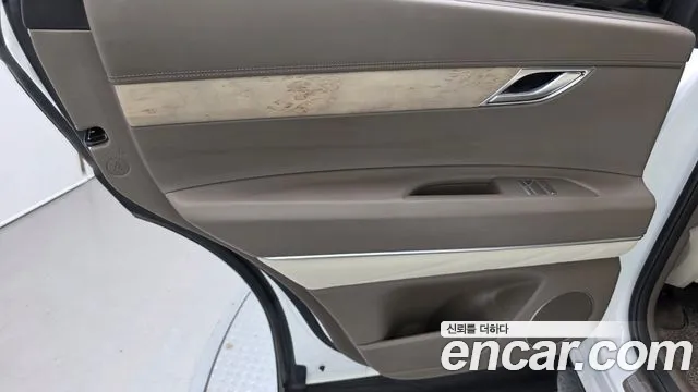 Genesis GV80 — Фото автомобиля 14