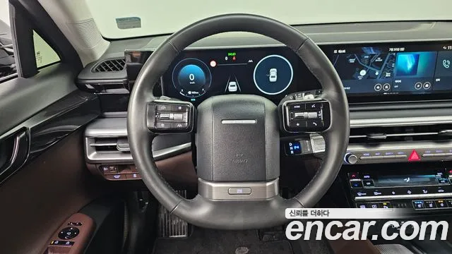 Hyundai Grandeur Grandeur (GN7) 2.5 Бензин 2WD — Фото автомобиля 13