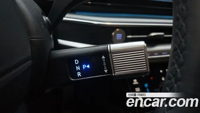 Hyundai Grandeur Grandeur (GN7) 2.5 Бензин 2WD — Фото автомобиля 8