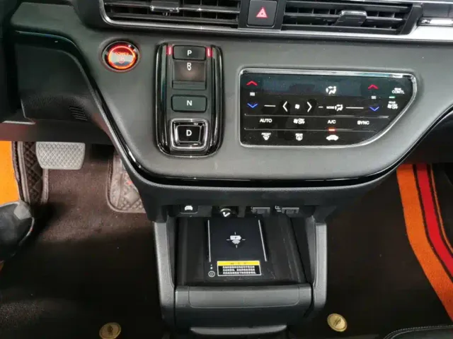 Honda Elysion — Фото автомобиля 13
