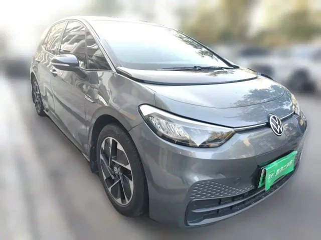 Volkswagen ID.3 — Фото автомобиля 3