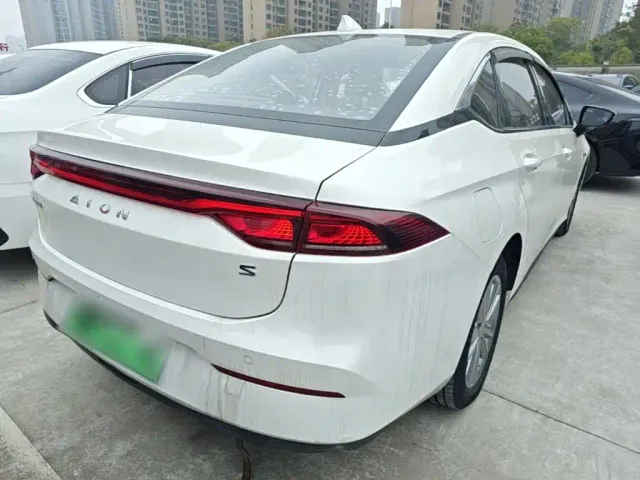 GAC Aion S — Фото автомобиля 6