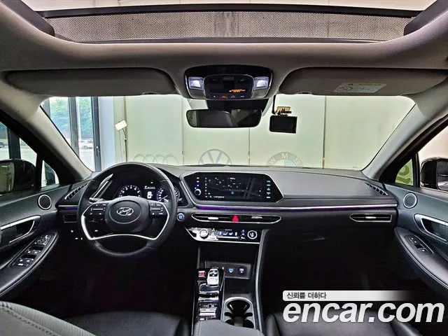 Hyundai Sonata Sonata (DN8) 2.0 LPG(Для проката) — Фото автомобиля 11