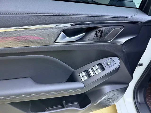 Haval Jolion — Фото автомобиля 7