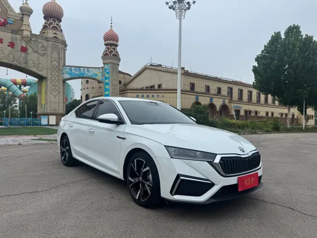Skoda Octavia — Фото автомобиля 2