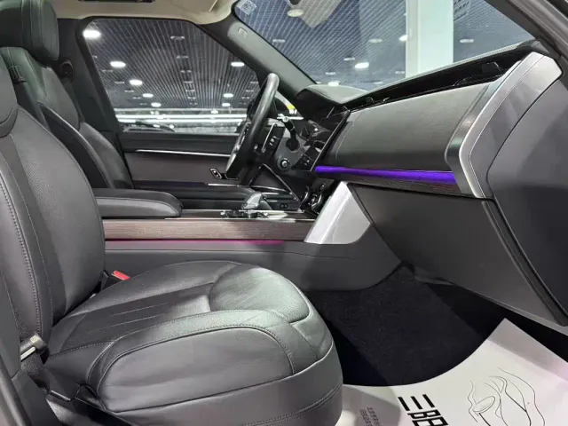 Land Rover Range Rover — Фото автомобиля 7