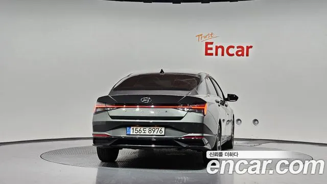 Hyundai Avante — Фото автомобиля 4