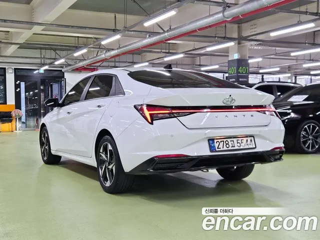 Hyundai Avante CN7 — Фото автомобиля 7