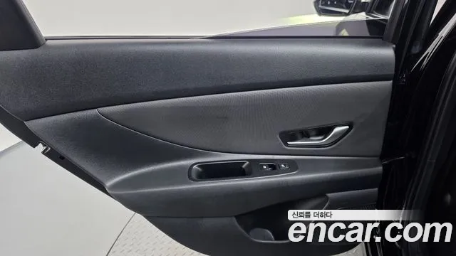 Hyundai Avante — Фото автомобиля 14