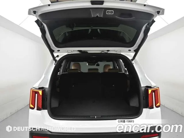 Kia Sorento Новый Sorento 4 поколение Бензин 2.5T 2WD — Фото автомобиля 18