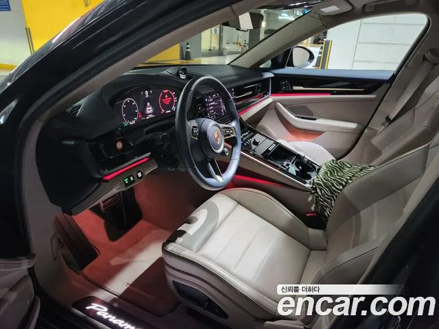 Porsche Panamera 976 — Фото автомобиля 3