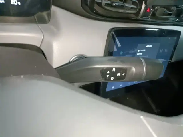 Leapmotor T03 — Фото автомобиля 13
