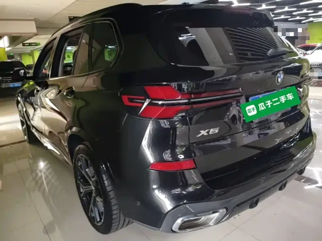 BMW X5 — Фото автомобиля 4