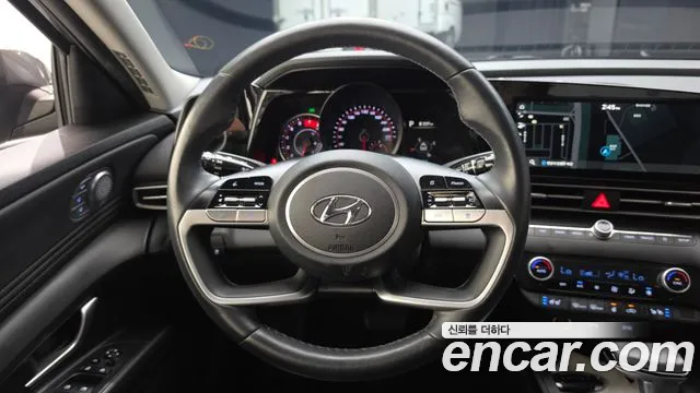 Hyundai Avante CN7 — Фото автомобиля 19