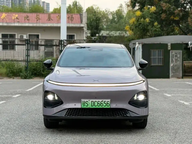 Xpeng G6 — Фото автомобиля 2