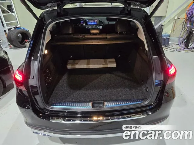 Mercedes-Benz GLE-Class — Фото автомобиля 15