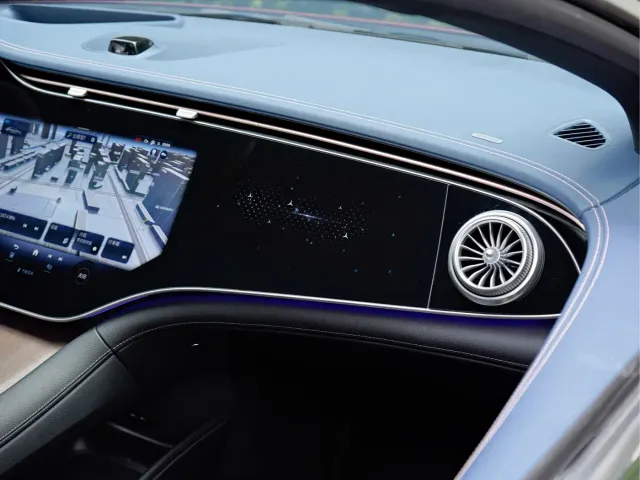 Mercedes-Benz EQS — Фото автомобиля 21