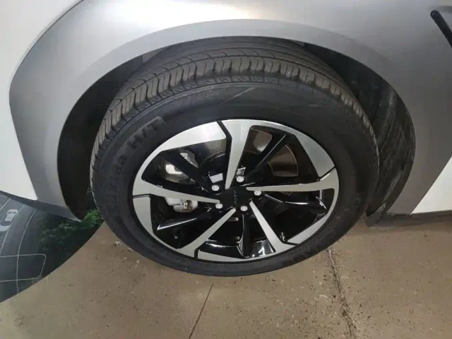 GAC Aion Y — Фото автомобиля 22