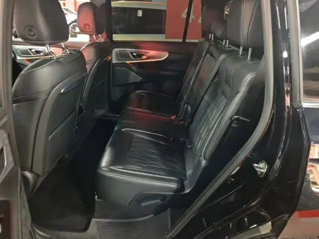 GAC Trumpchi GS8 — Фото автомобиля 16
