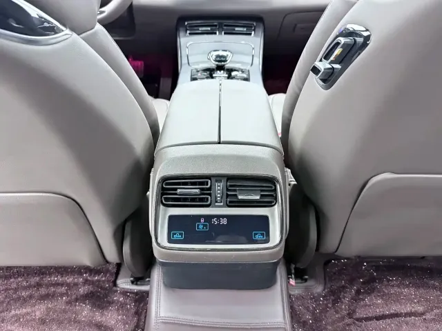 BYD Han — Фото автомобиля 11