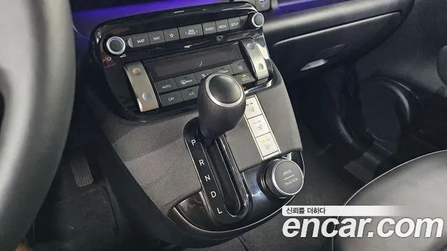 Hyundai Casper — Фото автомобиля 12