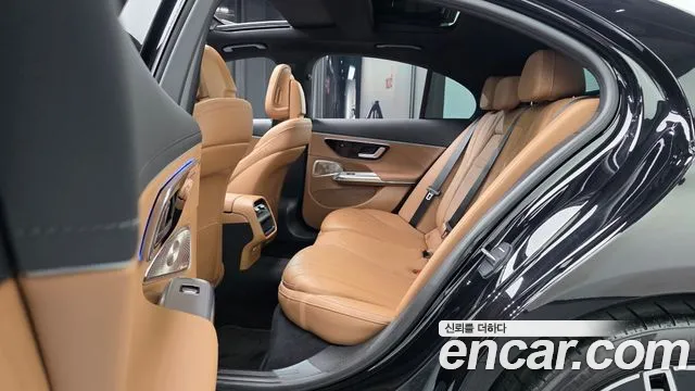 Mercedes-Benz E-Class E-класс W214 — Фото автомобиля 11