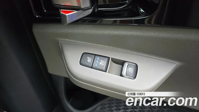 Kia Canival — Фото автомобиля 19