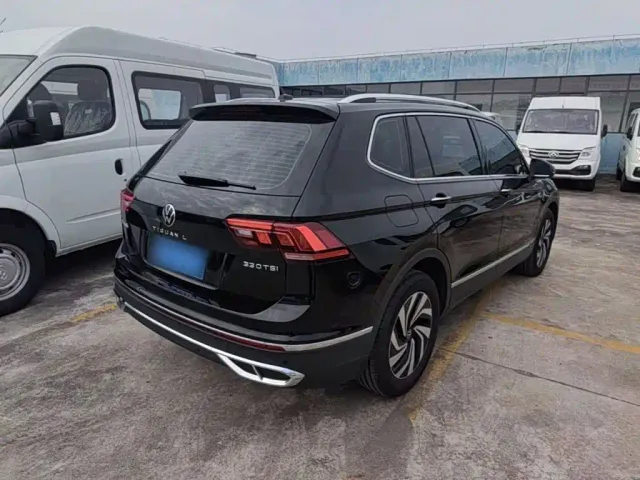 Volkswagen Tiguan L — Фото автомобиля 6