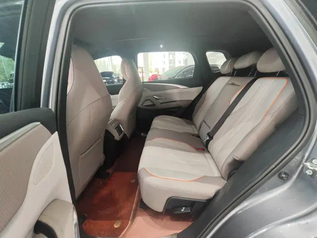 BYD Song Pro — Фото автомобиля 10