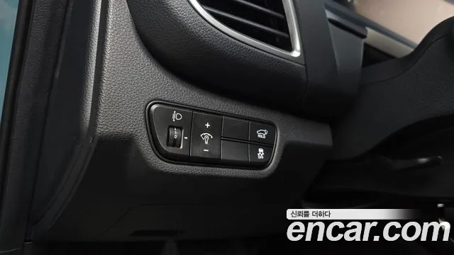 Kia Seltos New — Фото автомобиля 28