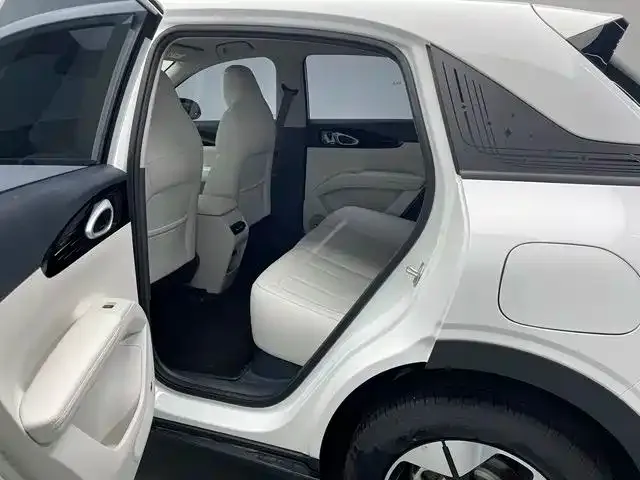 Geely Starry Wish — Фото автомобиля 8