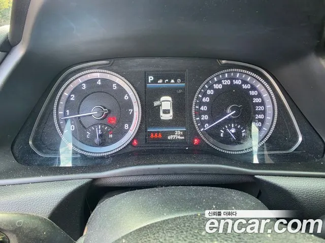 Hyundai Sonata — Фото автомобиля 8