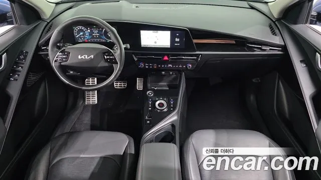 Kia Niro The All New — Фото автомобиля 10