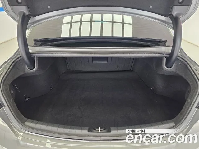 Hyundai Grandeur Новый Grandeur IG — Фото автомобиля 17