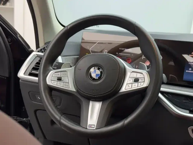 BMW X5 — Фото автомобиля 13