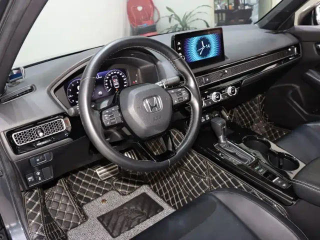 Honda Civic — Фото автомобиля 10