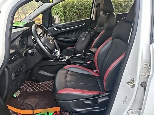 Geely Vision X3 — Фото автомобиля 14