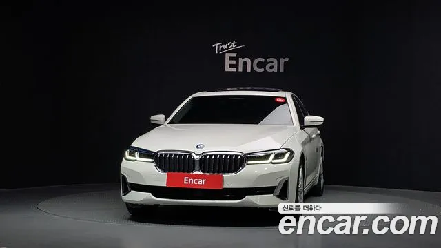 BMW 5 Series G30 — Фото автомобиля 3