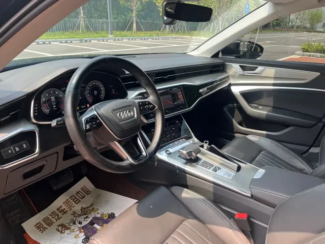 Audi A6L — Фото автомобиля 4