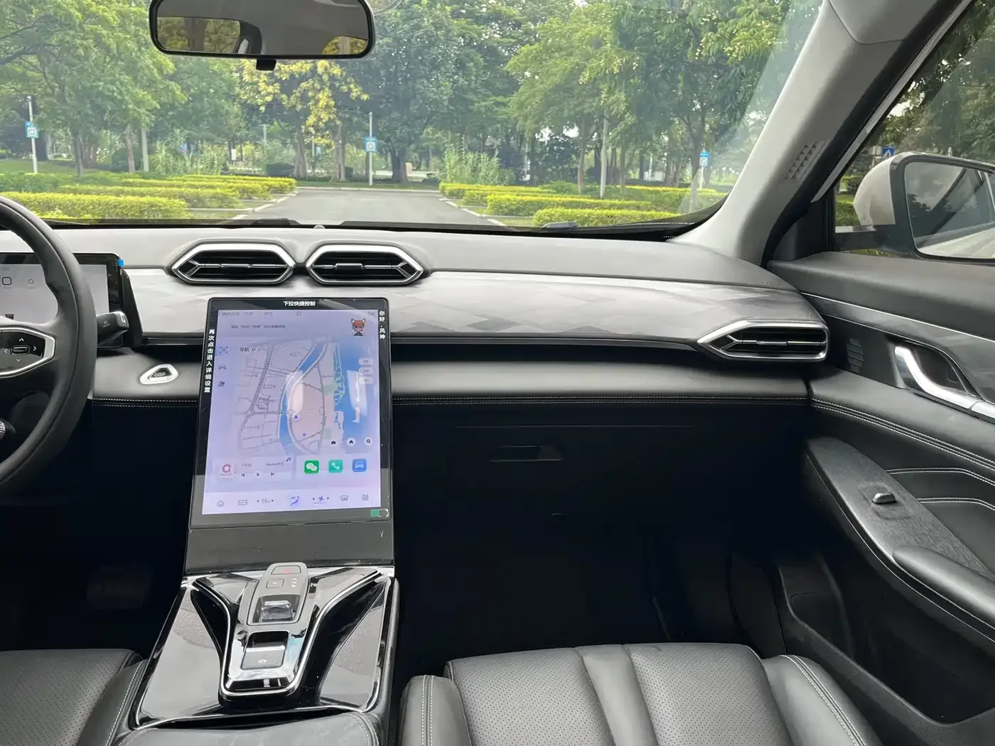 Dongfeng Aeolus Haohan 2024 Glory Edition DH-i 1.5T Luxury — Фото автомобиля 16