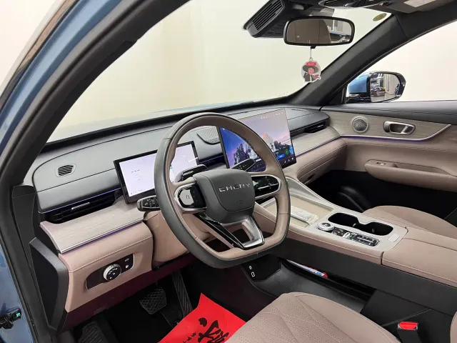 Chery Tiggo 8 PLUS C-DM — Фото автомобиля 14