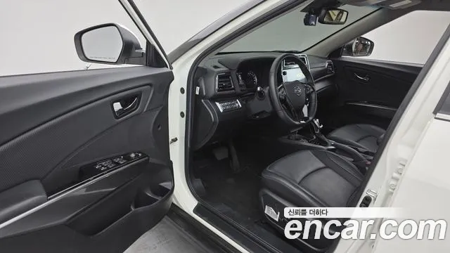 KG_Mobility_Ssangyong TIBOLI Very New Tivoli Бензин 1.5 2WD — Фото автомобиля 10