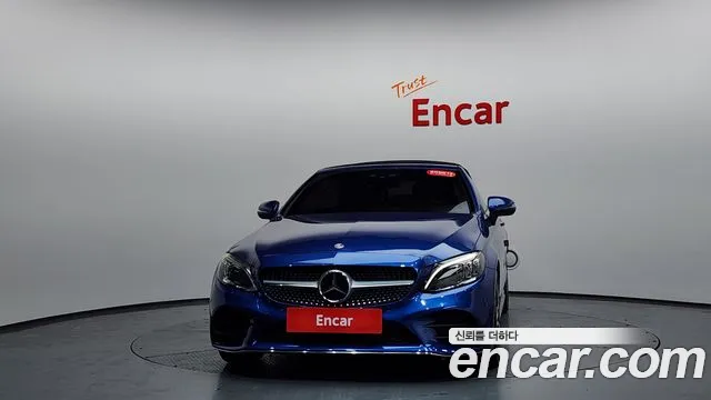Mercedes-Benz C-Class — Фото автомобиля 3