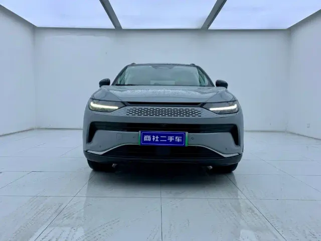 Leapmotor C11 — Фото автомобиля 3