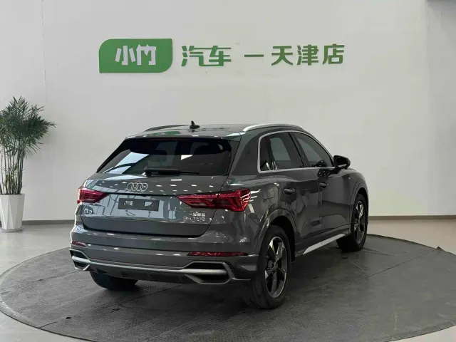 Audi Q3 — Фото автомобиля 3