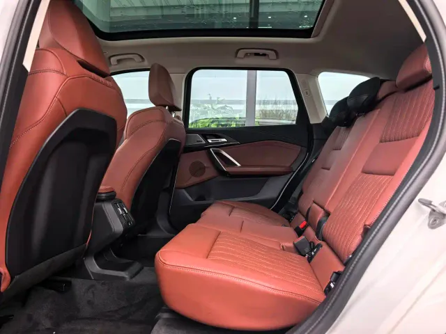BMW X1 — Фото автомобиля 12