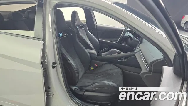 Hyundai AVANTE — Фото автомобиля 12