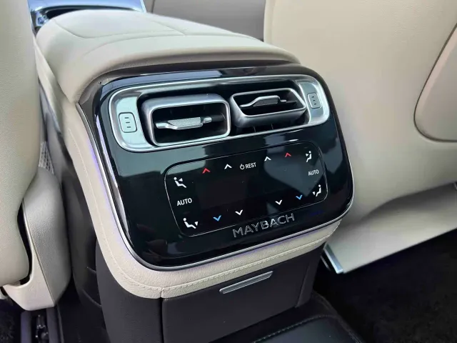 Mercedes-Benz Maybach S-Class — Фото автомобиля 15