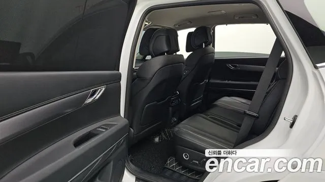Genesis GV80 2.5T Бензин AWD — Фото автомобиля 11