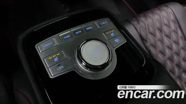 Genesis G80 Бензин 2.5 турбо AWD — Фото автомобиля 7